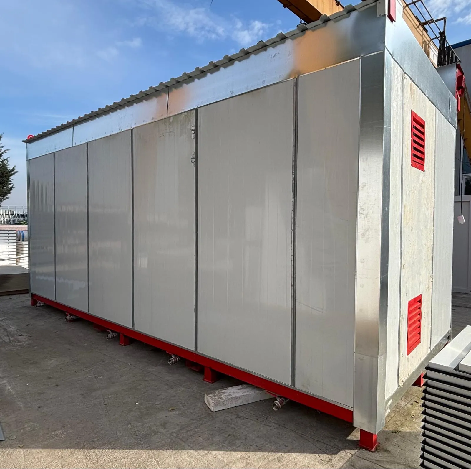 Sturdy disposal and waste hygienic container providing eco-friendly, secure, and hygienic storage for industrial and municipal waste.