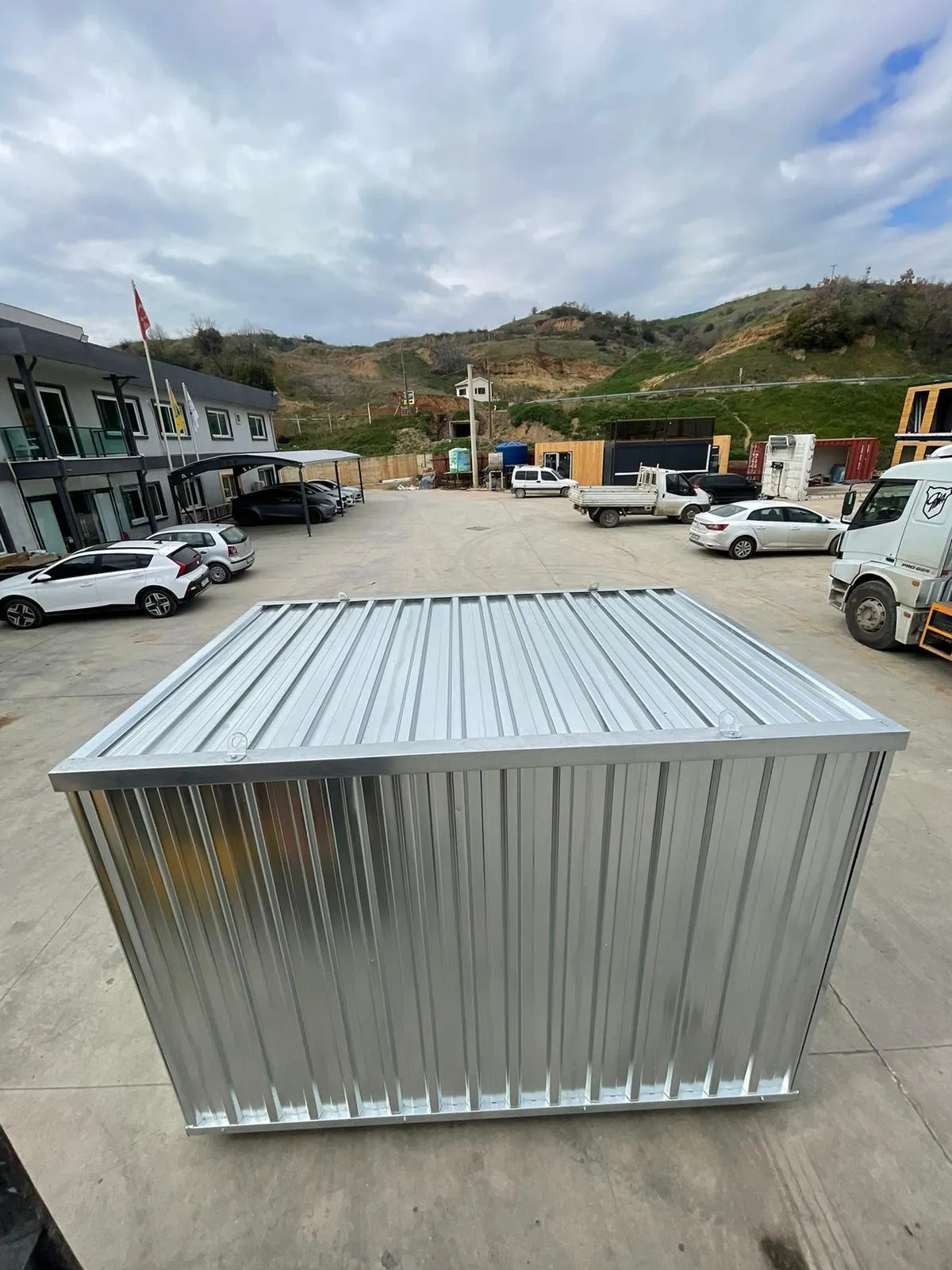 Durable storage container designed for reliable cargo handling, freight transport, and secure long-term storage.