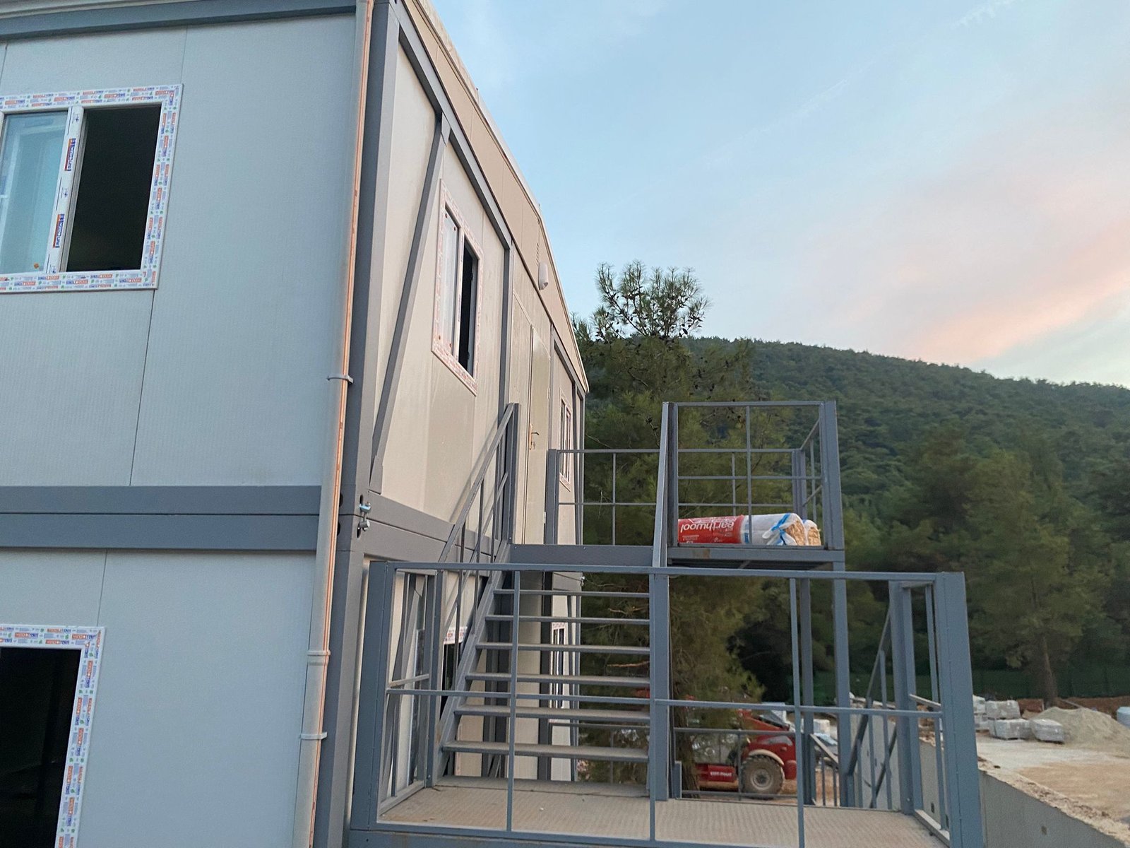 WhatsApp Image 2025-11-06 at 11.52.12 (5)